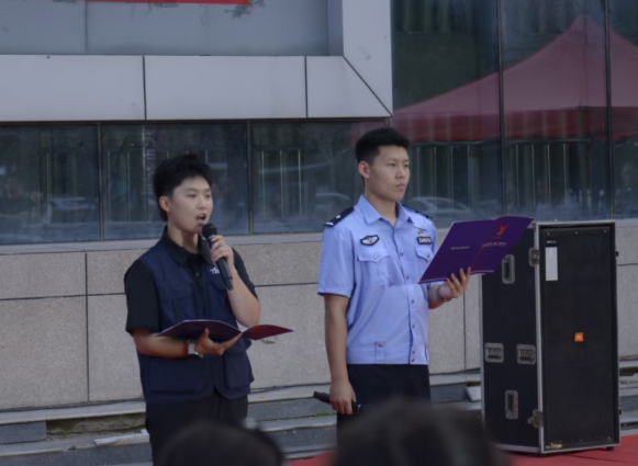 运城万荣：防范青少年药物滥用！这场禁毒宣传“走新”更“走心”
