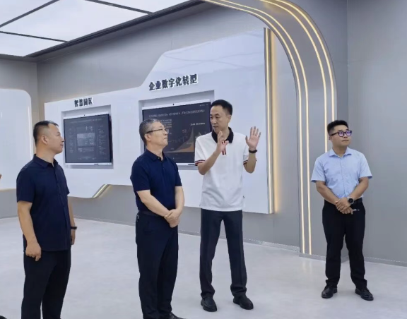 吕梁经开区考察团在临汾尧都高新区考察交流  共促园区高质量协同发展