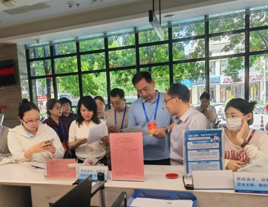 太原小店区人大常委会调研全区社会保险工作开展情况
