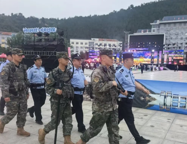 织密夏夜“防护网” 当好平安“守夜人”——山西吕梁石楼县公安局多岗联动筑牢夏季治
