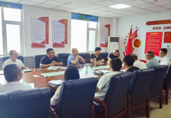 山西移动吕梁分公司党委委员张敏、王鹏翔带队分别赴临县、交口县分公司开展调研