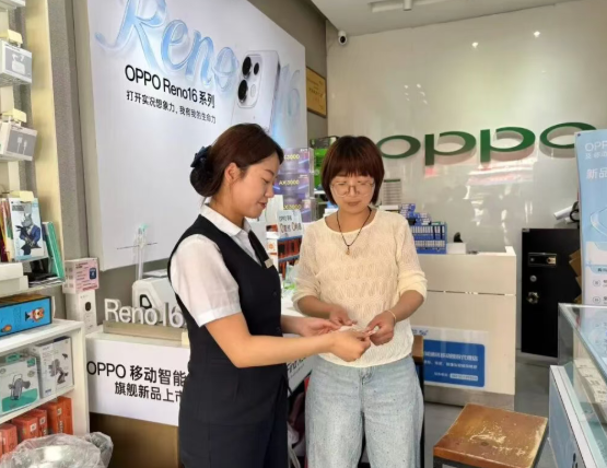 山西浮山农商银行北街支行：把服务送到家门口  把温暖送到心坎上