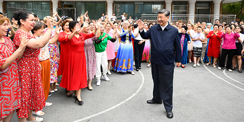 建设团结和谐繁荣富裕文明进步安居乐业生态良好的美好新疆