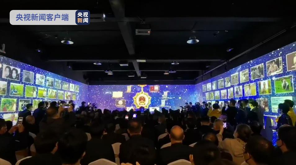 袁隆平院士今日在长沙安葬