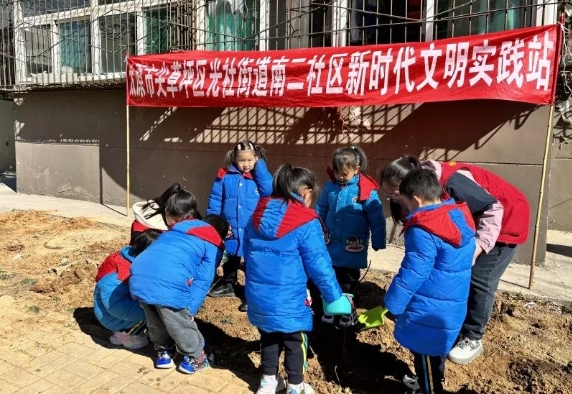 太原尖草坪区：“植”此青绿，不负春光！