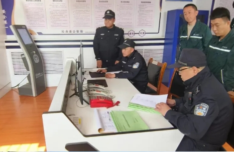 晋城沁水县公安局嘉峰派出所开展安全大排查