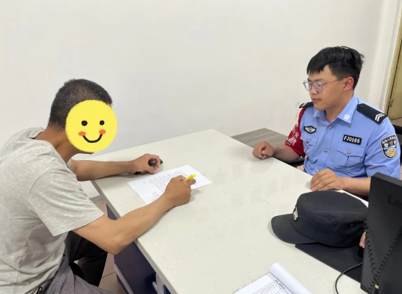 关键时刻，民警及时劝阻按下“止损键”！