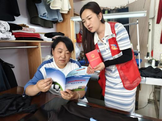 太原万柏林区南寒街道：三送三入“典”亮美好生活