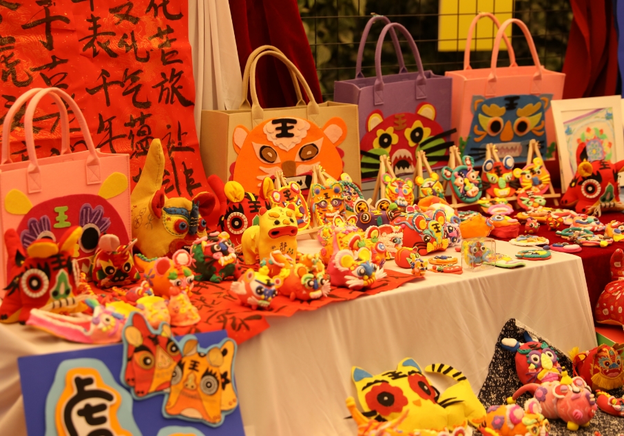 太原小店区九一小学建设路校区：举办庆“六一”非遗主题展  多彩非遗展欢乐迎“六一