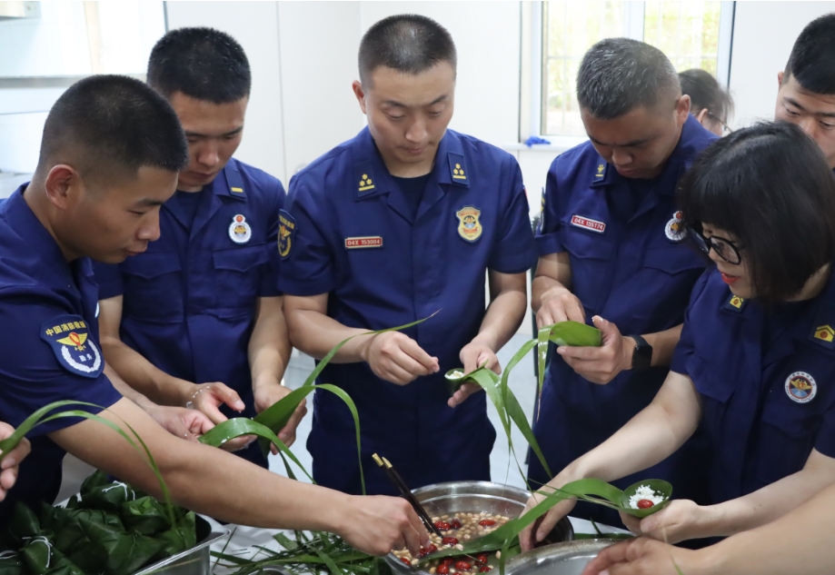 晋城沁水县消防救援大队开展“弘扬传统文化  粽享浓情端午”主题党日活动