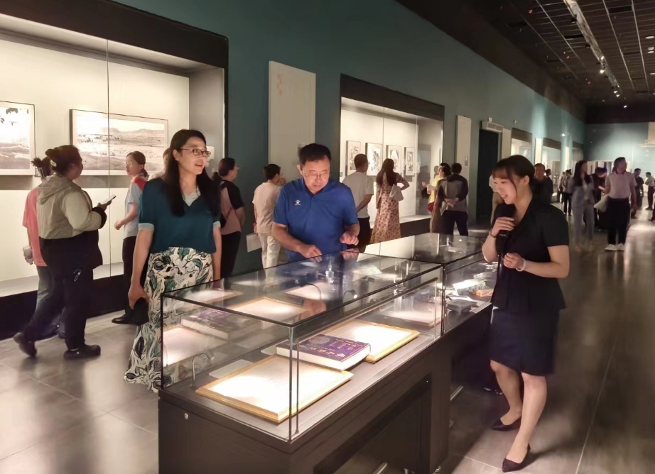 “妙手天成”考古绘图展、摄影展在晋阳古城考古博物馆开展