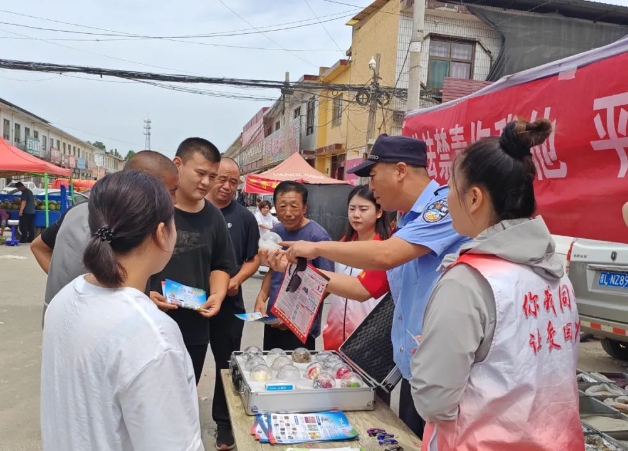 临汾尧都禁毒宣传“赶集市”