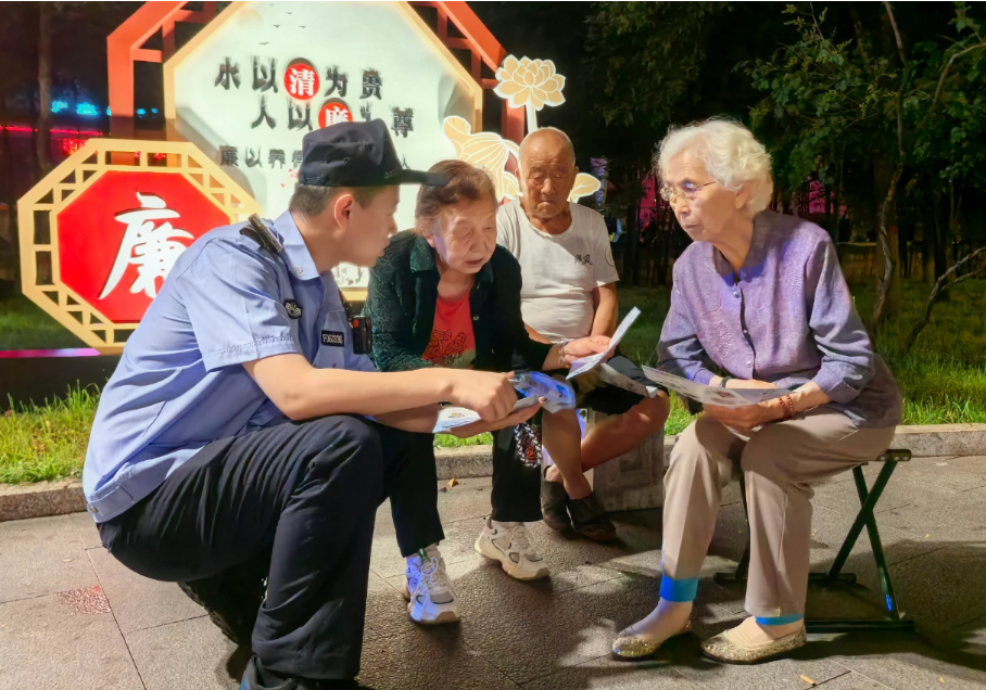 守护当“夏” 为平安“加码”——长治襄垣县公安局开展夏夜治安