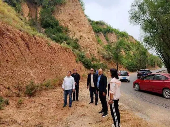 临汾市规划和自然资源局督导检查地质灾害防范工作