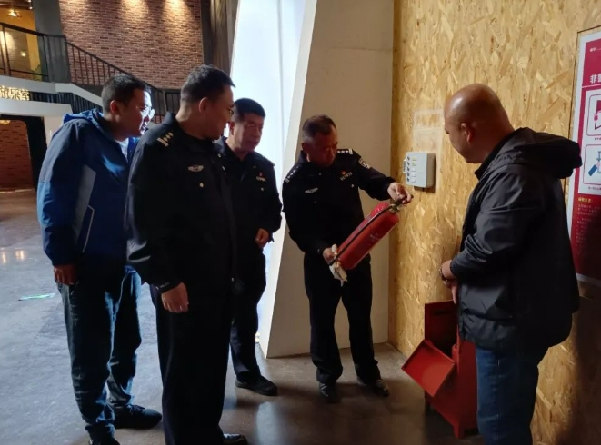 太原阳曲公安：国庆不“打烊” 坚守显担当