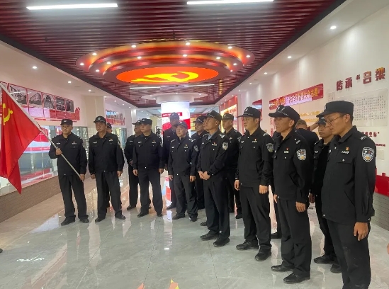 吕梁文水县公安局机关第一支部赴南安镇开展主题党日活动