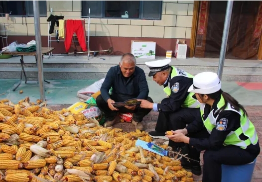 长治武乡：金秋时节绘“丰”景 “田间警务”护平安