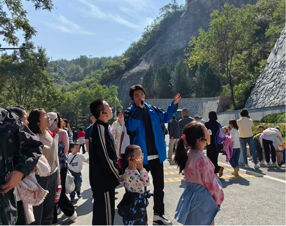 太原：大学生返乡讲解古建代言美丽家乡