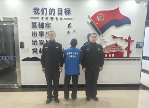 太原娄烦：见“材”起意！一男子盗窃工地建材被抓现行