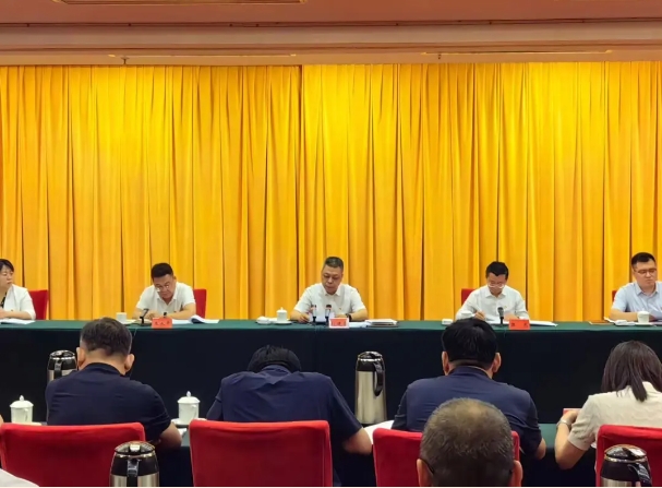 吕梁市委“两新”工委委员单位述职评议会暨行业党委党建工作推进会召开