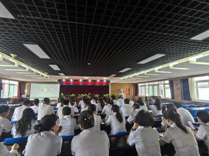 太原市政集团开展“刀刃向内·自我革新”《永远在路上》观影研讨活动