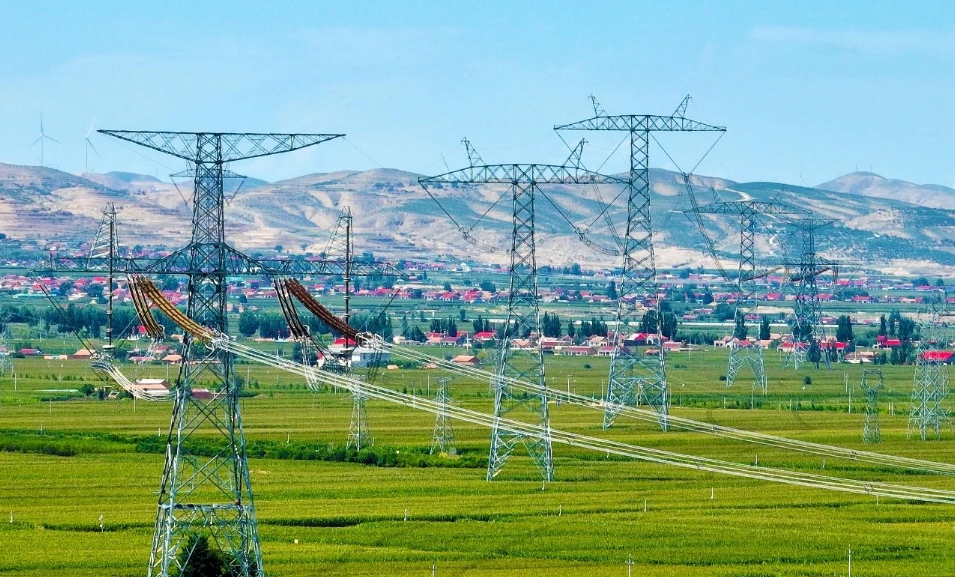 全国最大电力负荷再创历史新高！