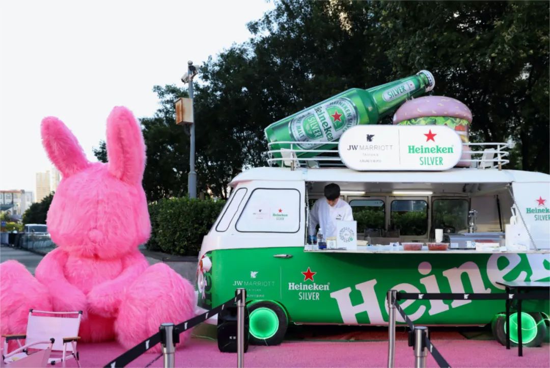 太原小店区“夜市+”新业态：激活城市夜活力  勾勒夜经济新图景