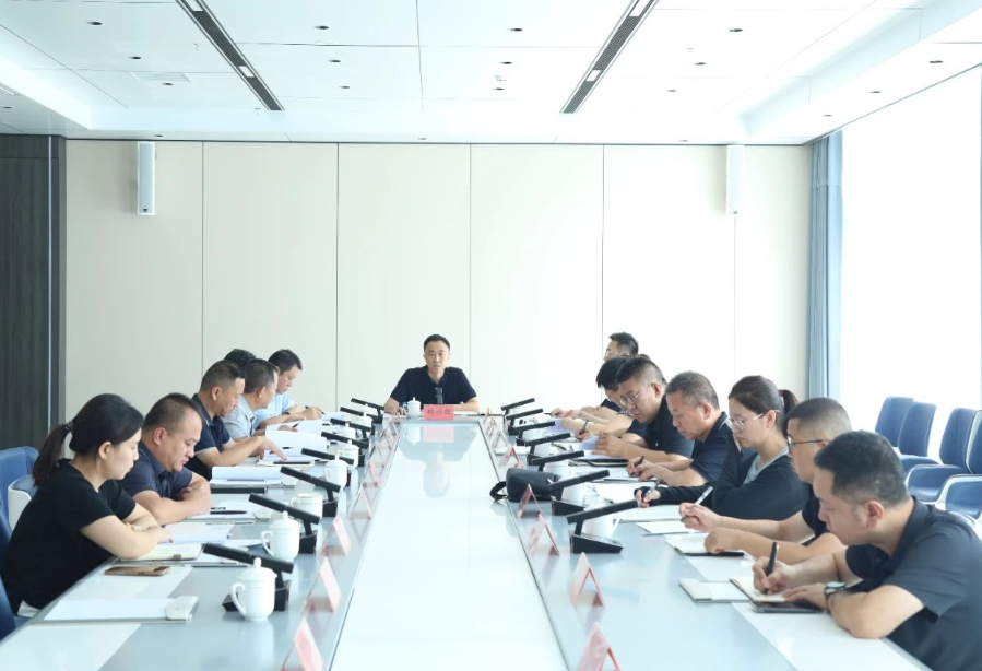 临汾尧都高新区党工委召开理论学习中心组（扩大）集体学习会