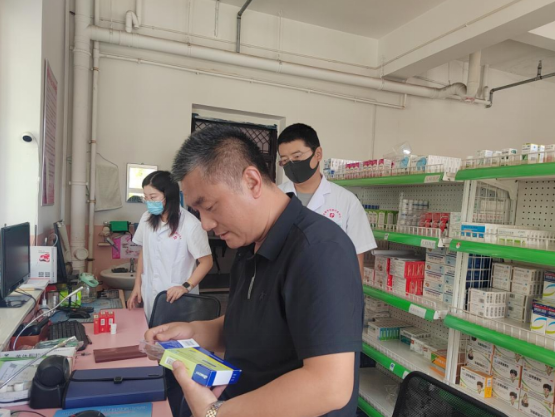 山西省药品监督管理局检查组 莅临汾阳市开展药品使用环节交叉检查