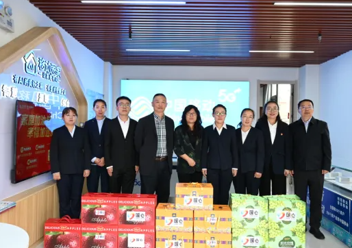 吕梁移动岚县分公司党支部：集团公司工会副主席、省公司党委副书记慰问一线员工