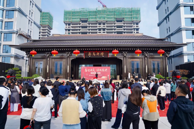 “喜迎国庆  讴歌盛世”——鑫马央璟书画展正式启动！