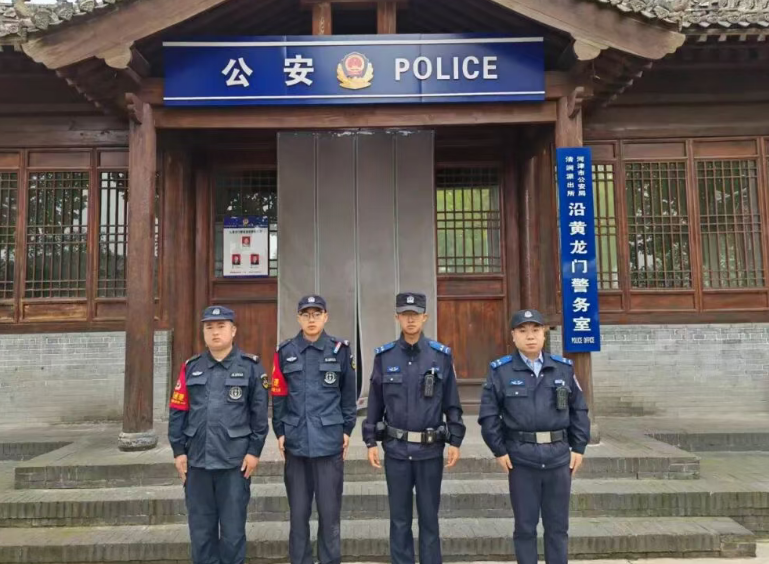 运城河津：当“警察蓝”邂逅“中国红”，这是国庆最美的颜色！