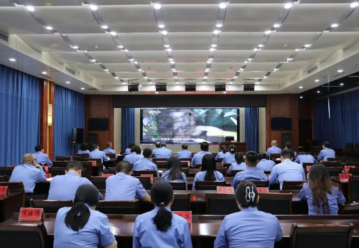 吕梁孝义市人民检察院召开国庆中秋节前警示教育大会 以廉洁纪律 + 安全部署护航双