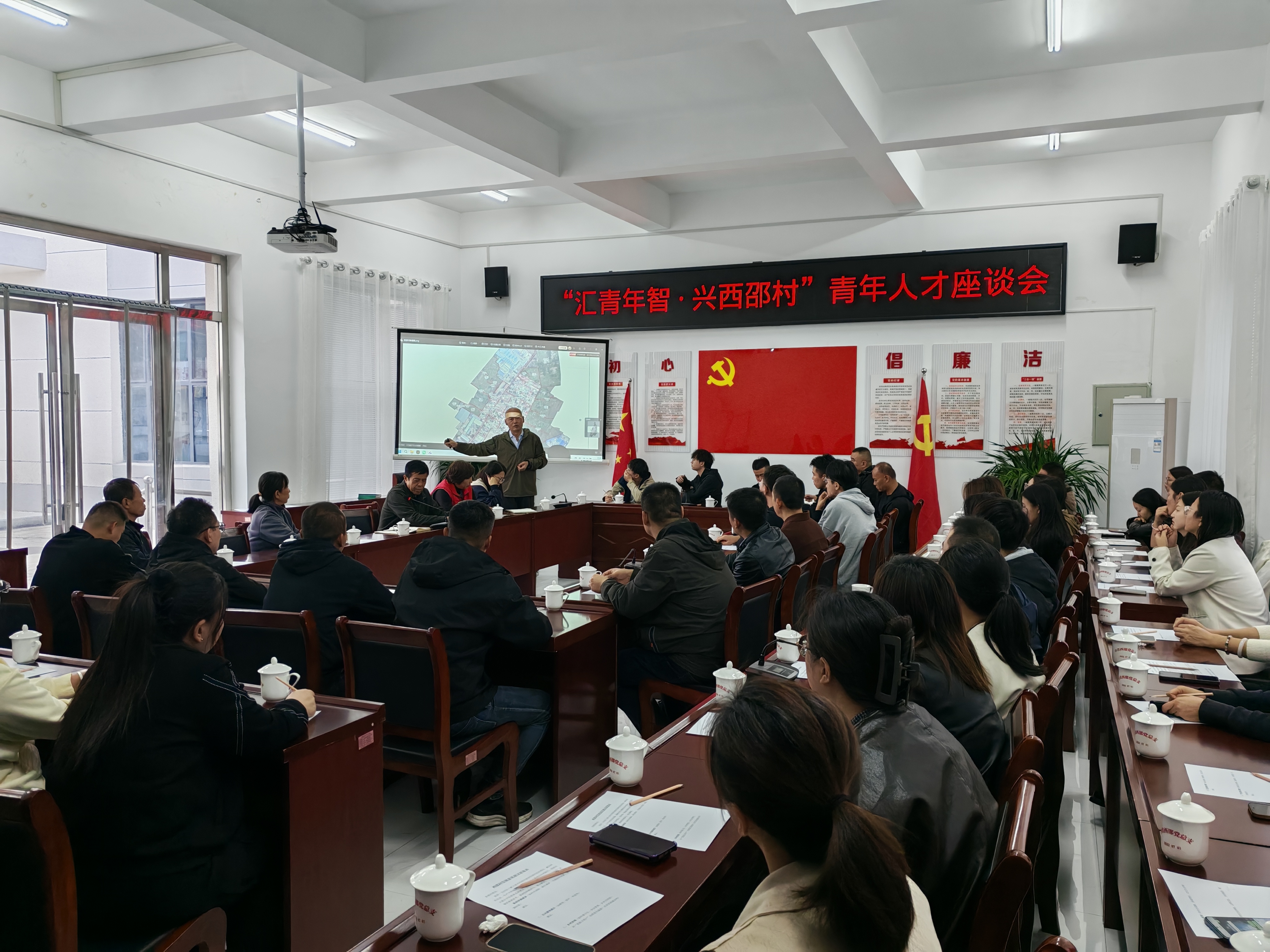 太原晋源区西邵村：中秋返乡话振兴  青年人才聚动能