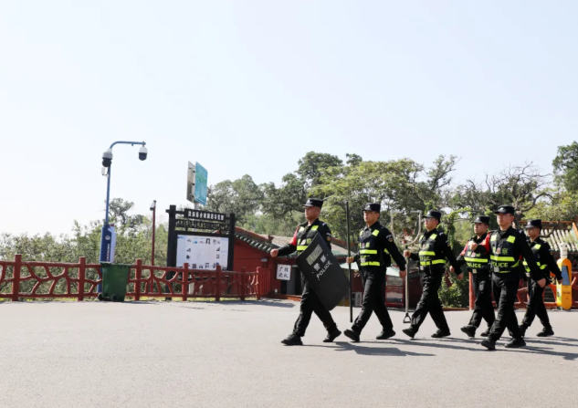 临汾洪洞公安：以赤诚之心献礼国庆76周年