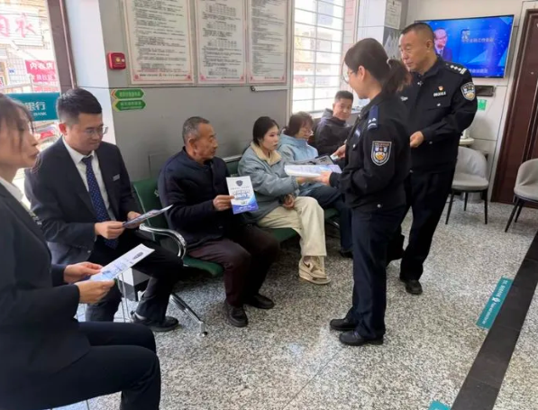 吕梁离石：社区警务聚合力  用心用情促平安