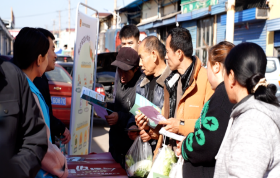 吕梁市市场监督管理局开展农批市场快检宣传暨“你点我检”惠民活动筑牢市民“舌尖上的