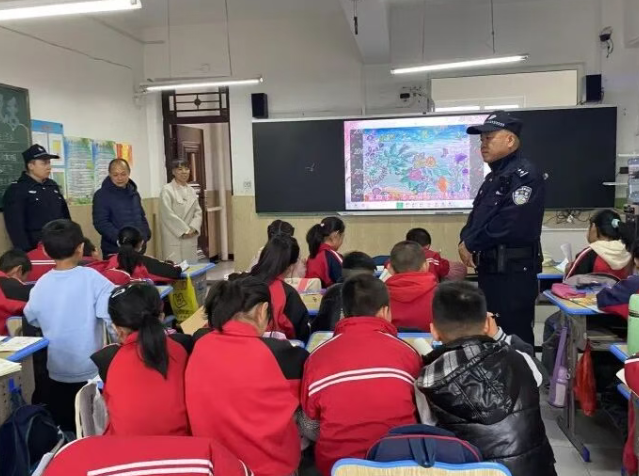 吕梁临县玉坪派出所多维度开展反邪教宣传  筑牢基层安全防线