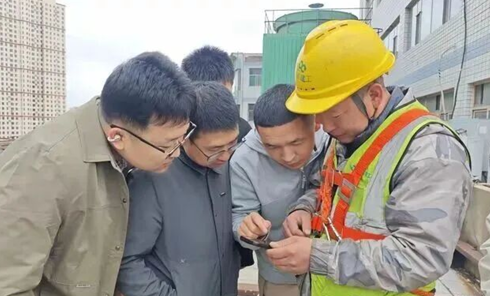 以学促干  筑牢安全防线——中国联通吕梁市分公司扎实推进雷霆行动与基站巡检工作