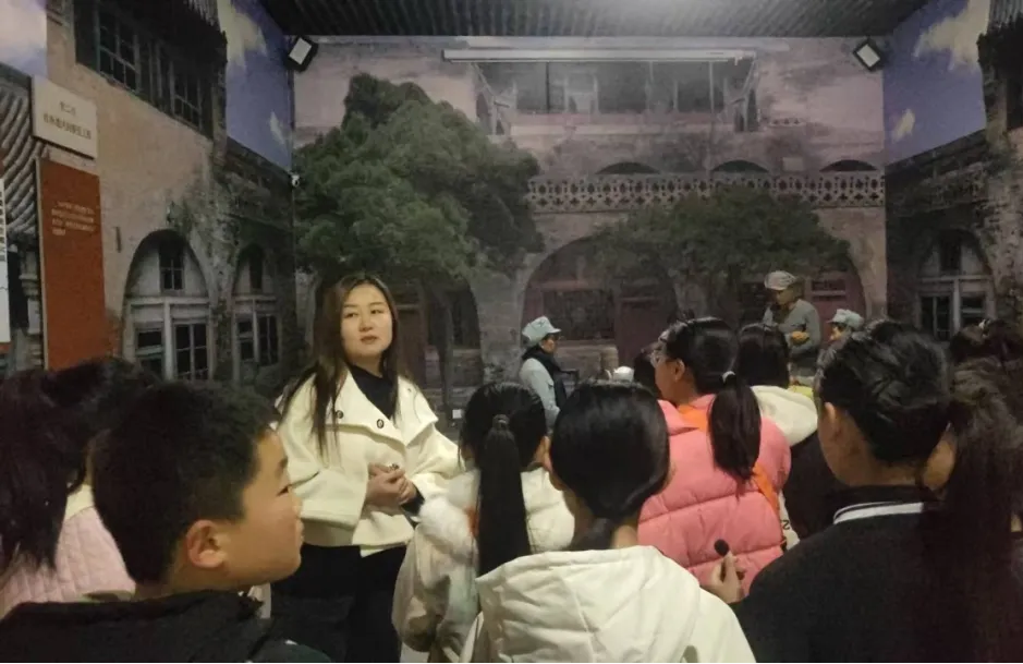 【共青团·伙伴计划】从聆听到初鸣：“小小讲解员”实地观摩开启红色传承新篇章