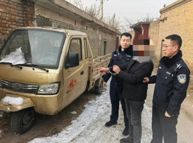 大同左云县公安局成功告破系列重卡换电站铜板被盗案​​