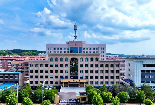 这份”平安答卷“，请您审阅丨长治武乡公安2025年度报告（下）