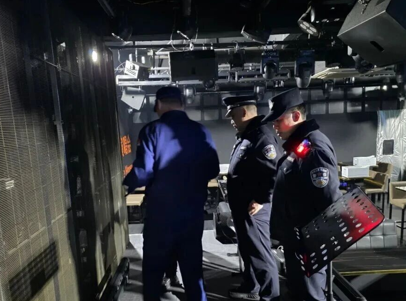 “忻安亮剑”再加力  忻州繁峙公安元旦当日开展治安大清查