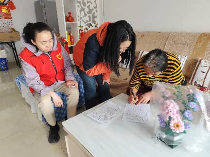 太原万柏林区南寒街道：暖心上门服务  织密民生幸福网