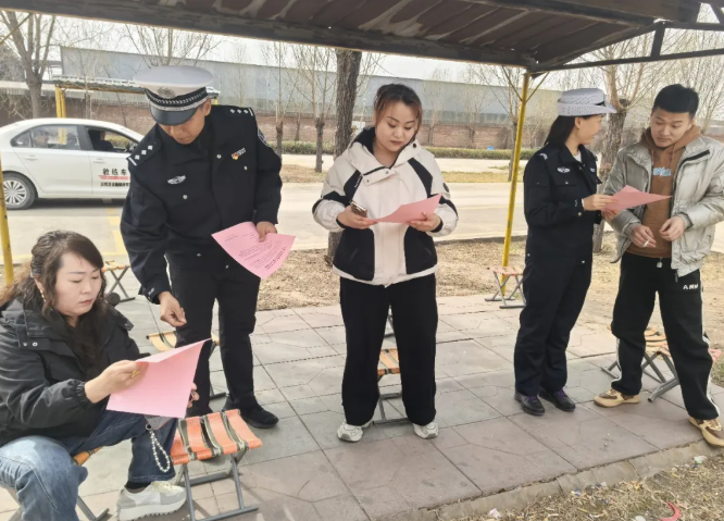 吕梁交城公安：紧盯训练细节  为驾校学员规范驾驶陋习