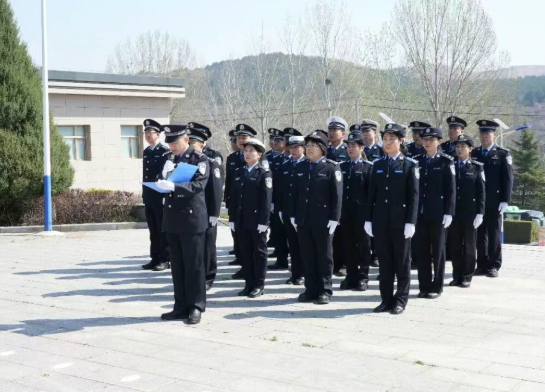 缅怀英烈精神  赓续忠诚警魂——长治黎城县公安局开展清明祭扫